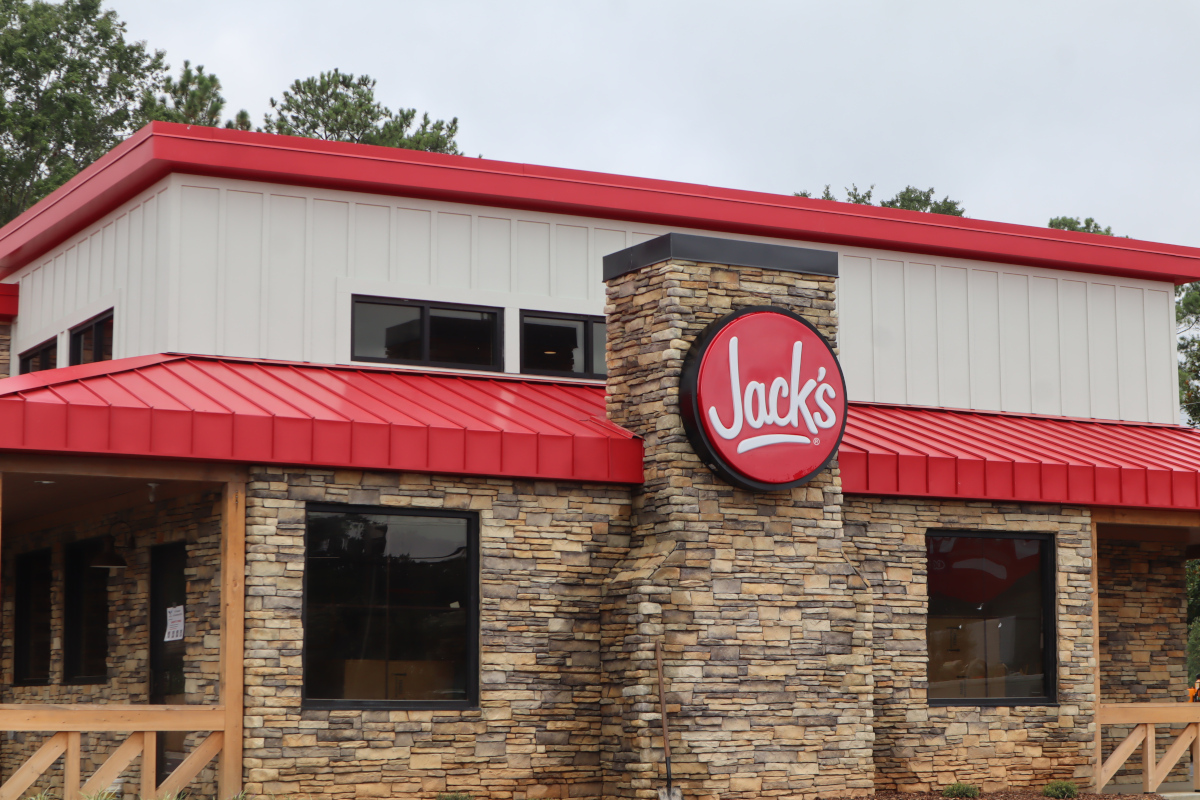 082923 jacksfeat