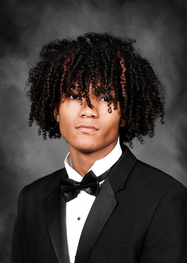 Antonio hall