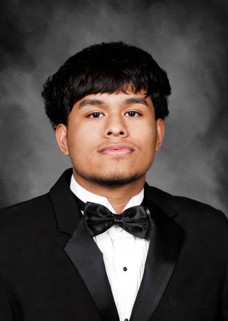 Kevin segura barrera